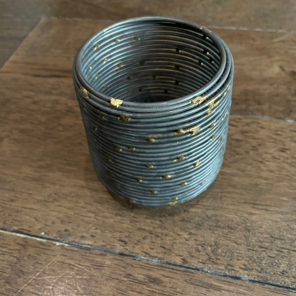 Metal candle holder - Picture 2 of 4